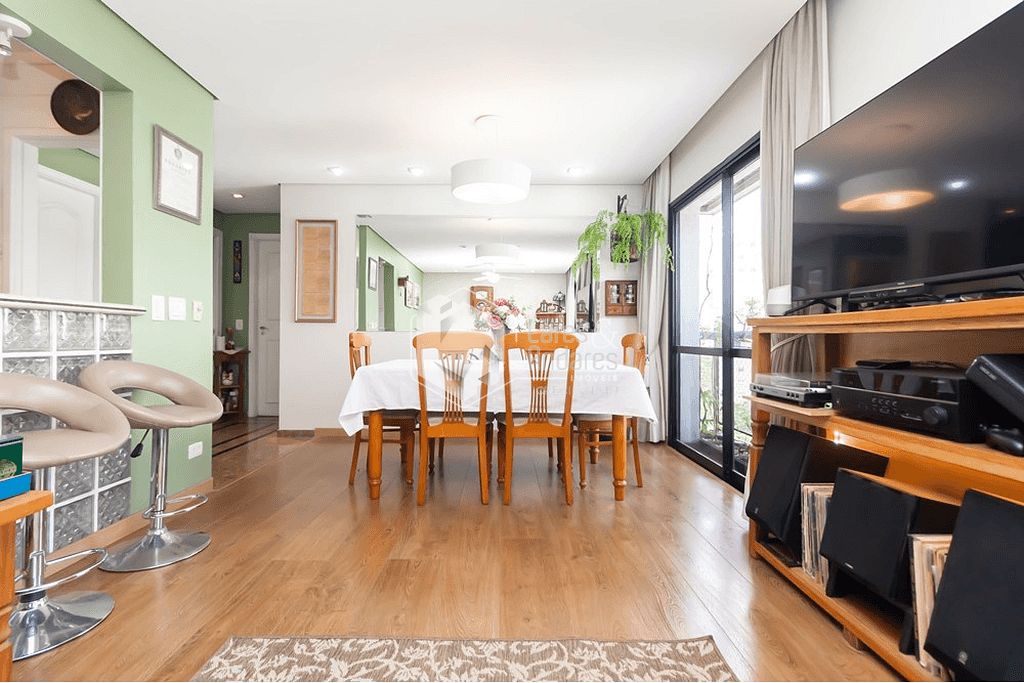 Apartamento, 3 quartos, 110 m² - Foto 1