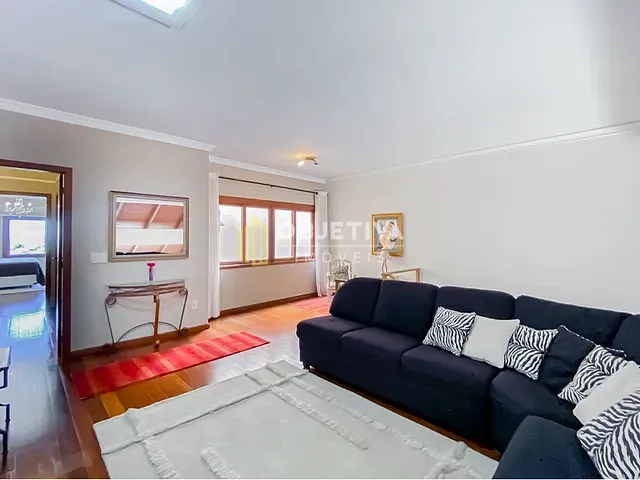 Casa 4 quartos e 5 banheiros, à venda, no bairro Teresópolis em Porto Alegre