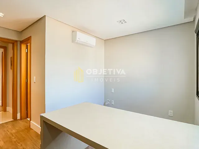 Apartamento 2 quartos e 4 banheiros, à venda, no bairro Petrópolis em Porto Alegre