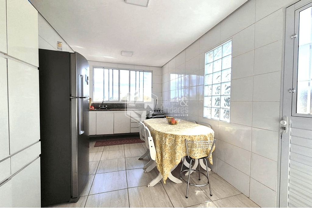 Casa, 3 quartos, 150 m² - Foto 1