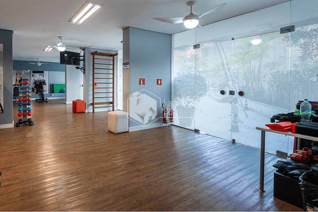 Apartamento, 3 quartos, 132 m² - Foto 2