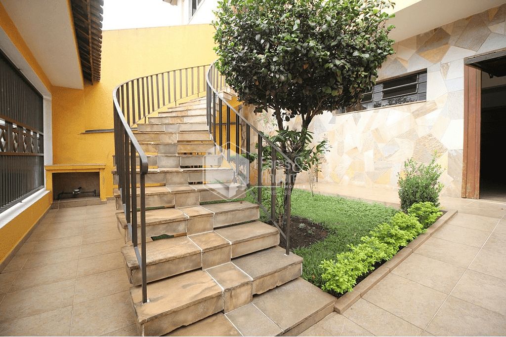 Casa, 3 quartos, 248 m² - Foto 34