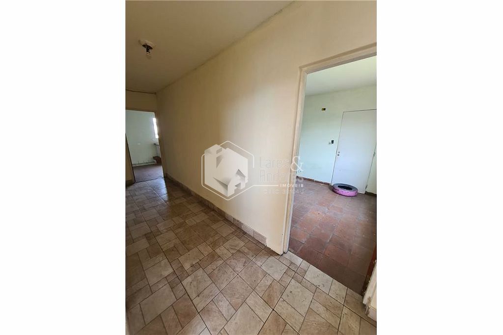 Casa, 6 quartos, 239 m² - Foto 2