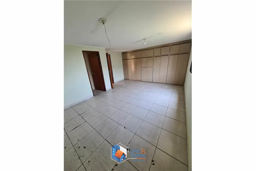Casa, 6 quartos, 239 m² - Foto 5