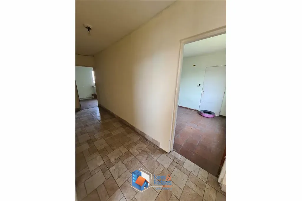 Casa, 6 quartos, 239 m² - Foto 2
