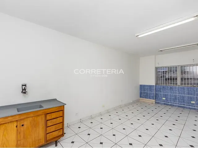 Sala à venda, no bairro Santo Amaro em São Paulo