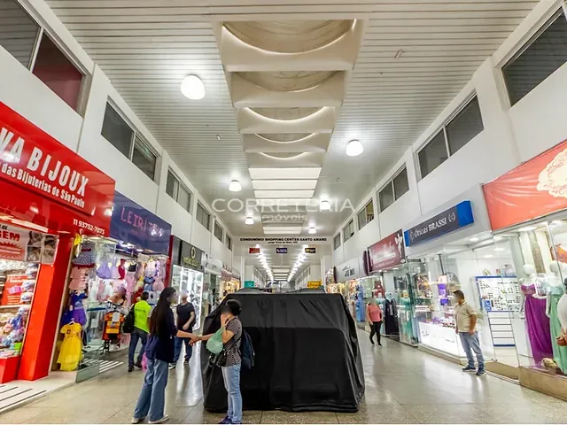 Sala à venda, no bairro Santo Amaro em São Paulo