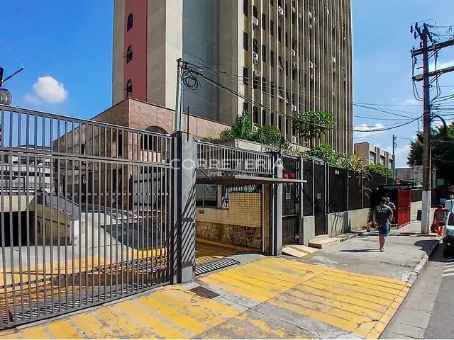 Sala à venda, no bairro Vila Leopoldina em São Paulo