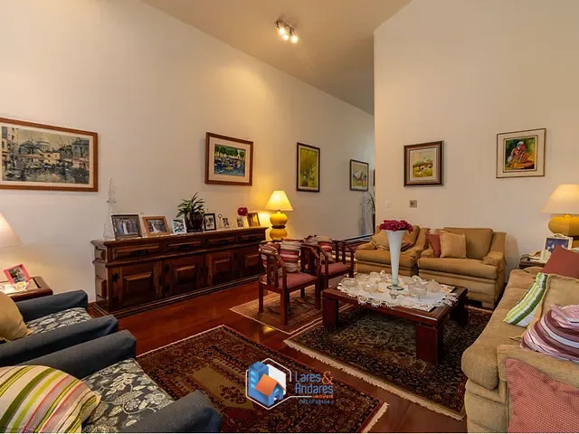 Casa 7 quartos e 6 banheiros, à venda, no bairro Alto de Pinheiros em São Paulo