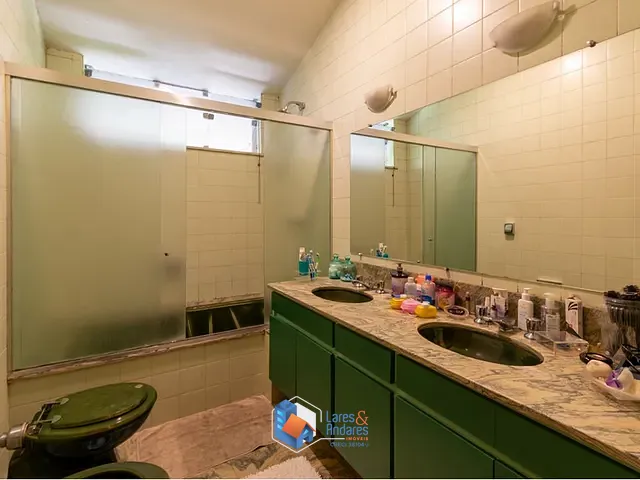Casa 7 quartos e 6 banheiros, à venda, no bairro Alto de Pinheiros em São Paulo