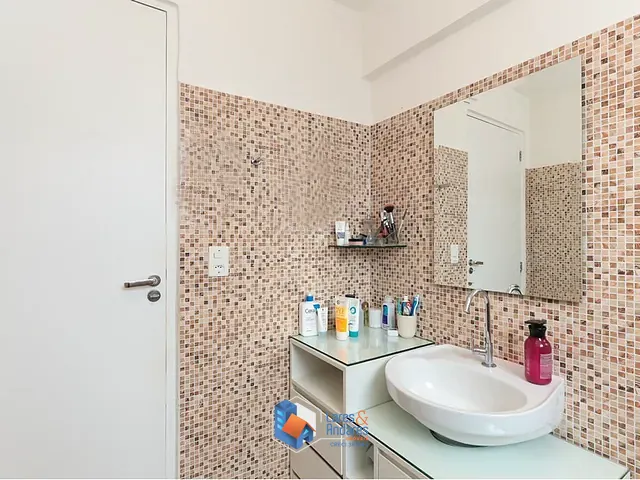 Apartamento 2 quartos e 1 banheiro, à venda, no bairro Vila Romana em São Paulo