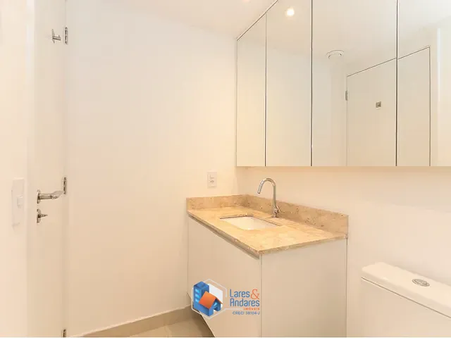 Apartamento 2 quartos e 2 banheiros, à venda, no bairro Jardim das Acácias em São Paulo