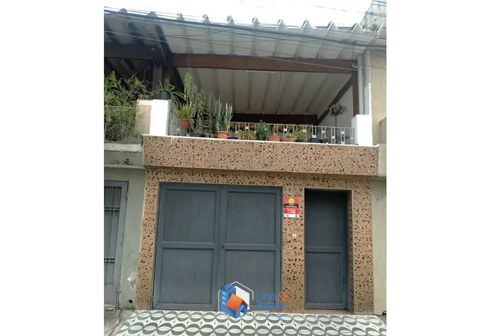 Casa, 2 quartos, 157 m² - Foto 1