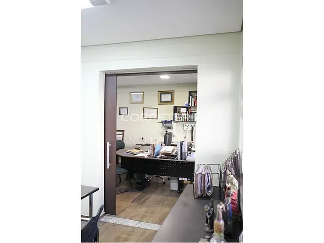 Sala à venda, no bairro República em São Paulo
