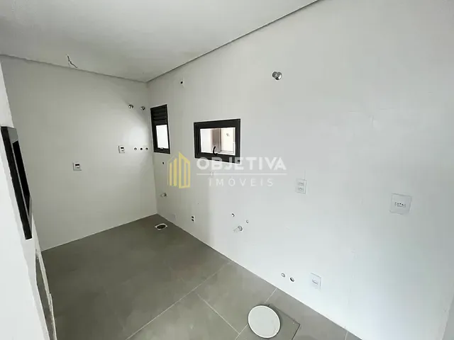 Apartamento 2 quartos e 3 banheiros, à venda, no bairro Três Figueiras em Porto Alegre