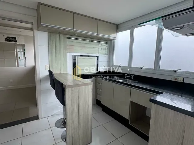 Apartamento 3 quartos e 3 banheiros, à venda, no bairro São João em Porto Alegre