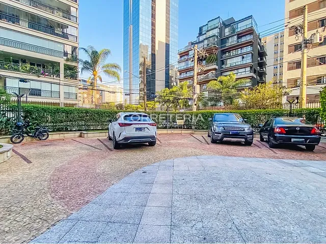 Apartamento 4 quartos e 5 banheiros, à venda, no bairro Itaim Bibi em São Paulo