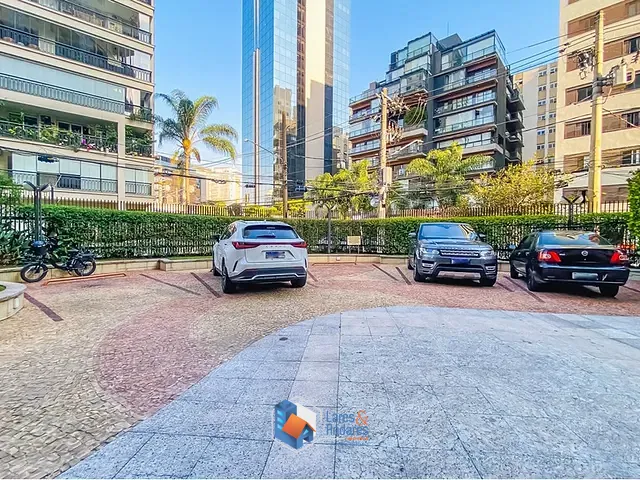 Apartamento 4 quartos e 5 banheiros, à venda, no bairro Itaim Bibi em São Paulo