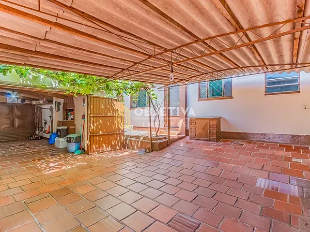 Casa 5 quartos e 3 banheiros, à venda, no bairro Tristeza em Porto Alegre