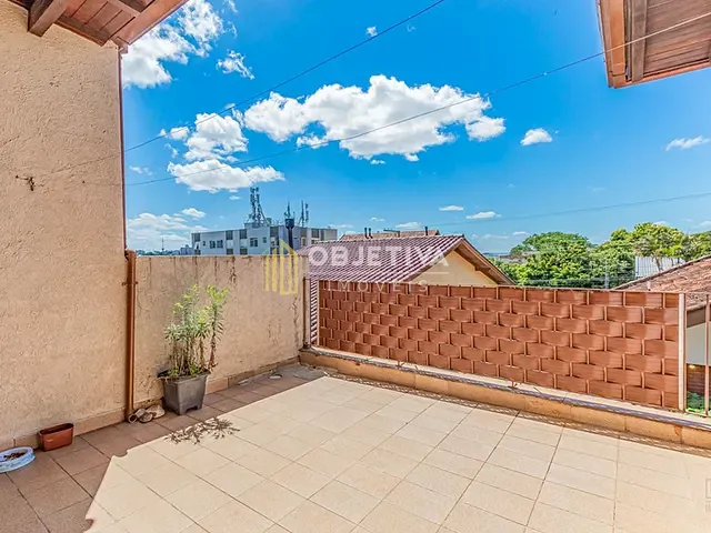 Casa 5 quartos e 3 banheiros, à venda, no bairro Tristeza em Porto Alegre