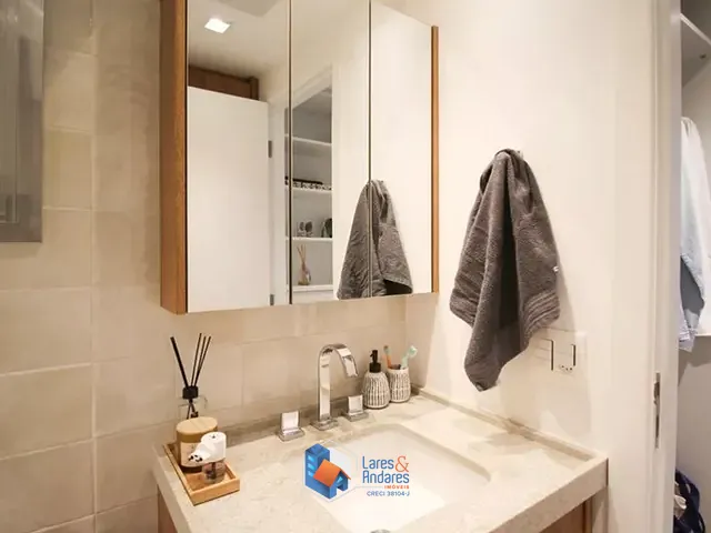 Apartamento 2 quartos e 2 banheiros, à venda, no bairro Vila Olímpia em São Paulo