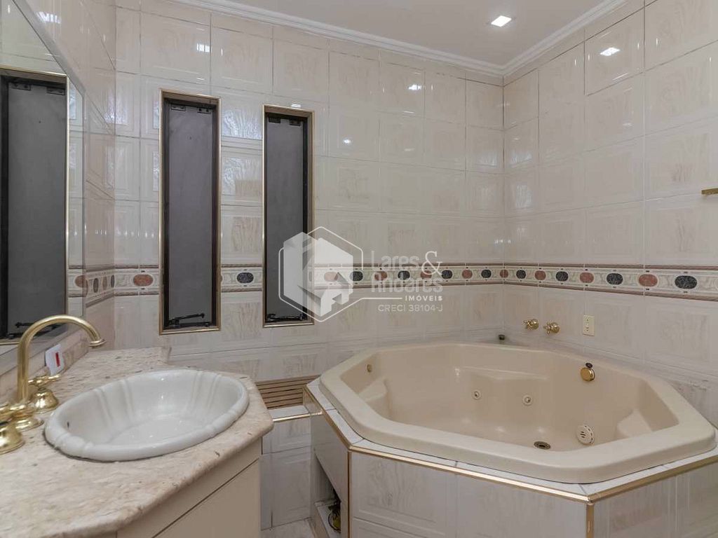 Casa, 4 quartos, 217 m² - Foto 47