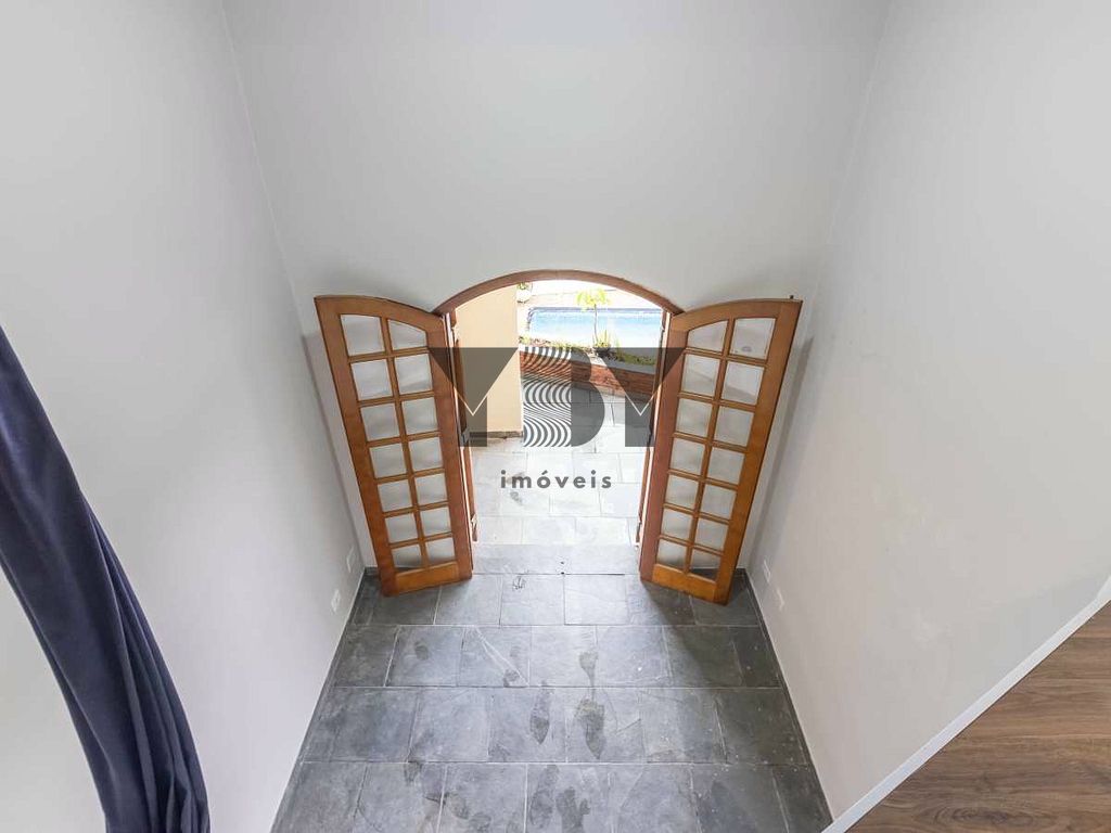 Casa, 4 quartos, 217 m² - Foto 7