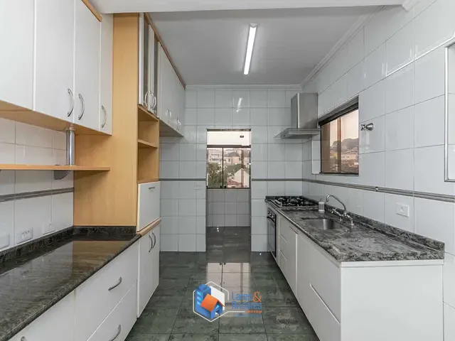Casa 4 quartos e 5 banheiros, à venda, no bairro Jardim da Glória em São Paulo