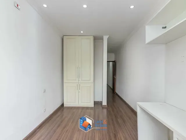 Casa 4 quartos e 5 banheiros, à venda, no bairro Jardim da Glória em São Paulo