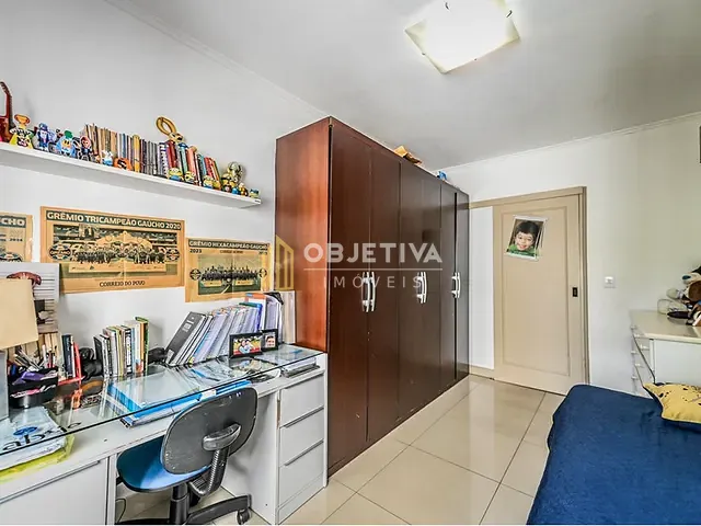 Apartamento 2 quartos e 2 banheiros, à venda, no bairro Santana em Porto Alegre