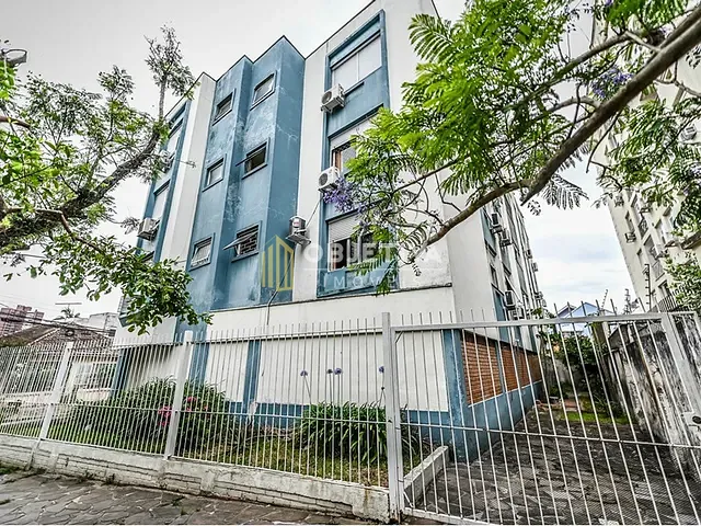 Apartamento 2 quartos e 2 banheiros, à venda, no bairro Santana em Porto Alegre