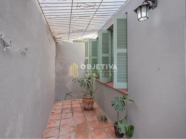 Apartamento 2 quartos e 1 banheiro, à venda, no bairro Rio Branco em Porto Alegre