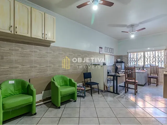 Casa 3 quartos e 5 banheiros, à venda, no bairro Santa Maria Goretti em Porto Alegre