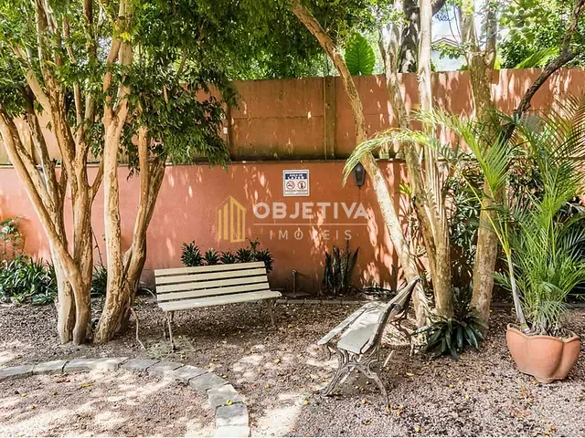 Casa 3 quartos e 3 banheiros, à venda, no bairro Teresópolis em Porto Alegre