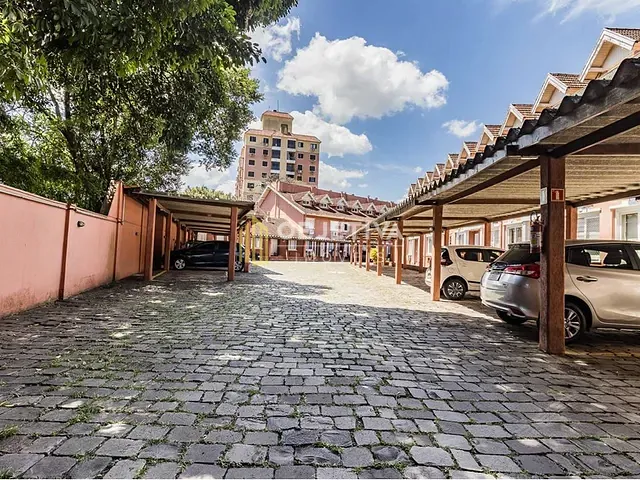 Casa 3 quartos e 3 banheiros, à venda, no bairro Teresópolis em Porto Alegre