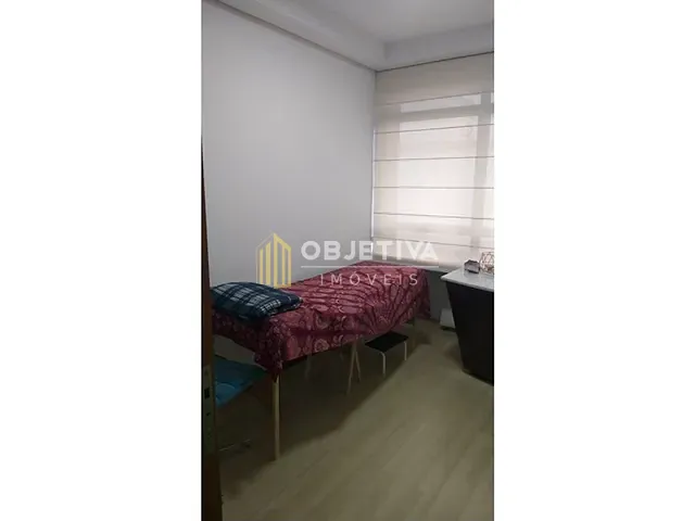 Sala à venda, no bairro Moinhos de Vento em Porto Alegre