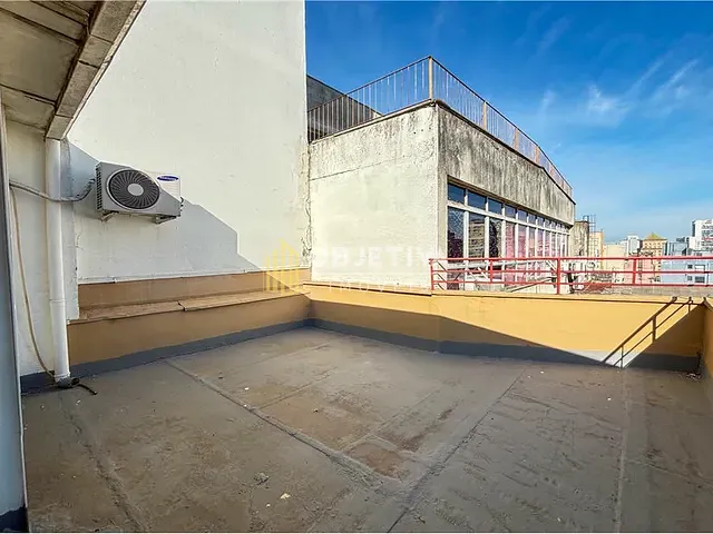 Sala à venda, no bairro Centro Histórico em Porto Alegre