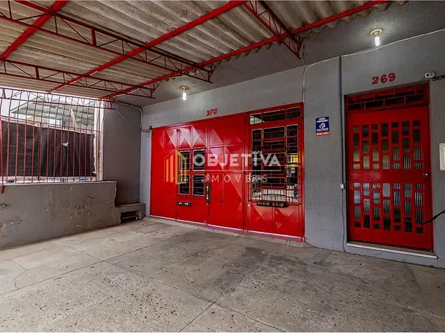 Loja à venda, no bairro Santa Maria Goretti em Porto Alegre