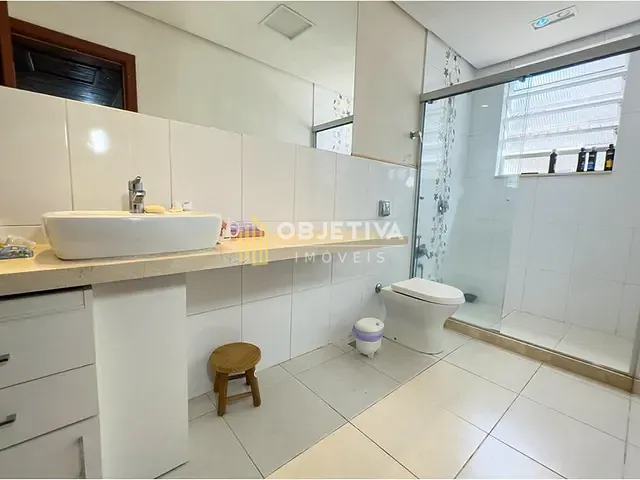 Apartamento 2 quartos e 2 banheiros, à venda, no bairro Petrópolis em Porto Alegre