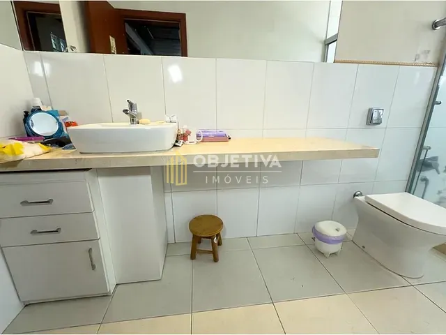 Apartamento 2 quartos e 2 banheiros, à venda, no bairro Petrópolis em Porto Alegre