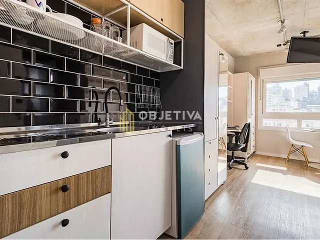 Apartamento 1 quarto e 1 banheiro, à venda, no bairro Santa Cecília em Porto Alegre