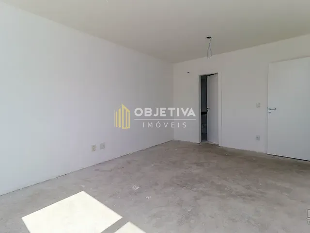 Apartamento 3 quartos e 4 banheiros, à venda, no bairro Jardim Planalto em Porto Alegre