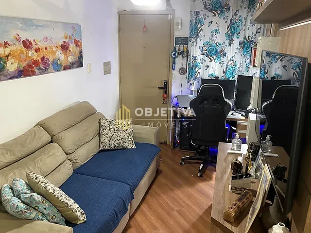 Apartamento 2 quartos e 1 banheiro, à venda, no bairro Rubem Berta em Porto Alegre