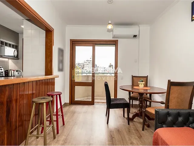 Apartamento 1 quarto e 1 banheiro, à venda, no bairro Independência em Porto Alegre