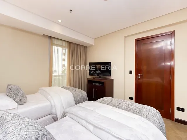 Apartamento 2 quartos e 2 banheiros, à venda, no bairro Itaim Bibi em São Paulo