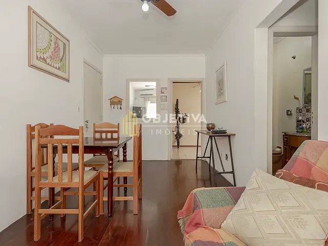 Apartamento 2 quartos e 1 banheiro, à venda, no bairro Glória em Porto Alegre