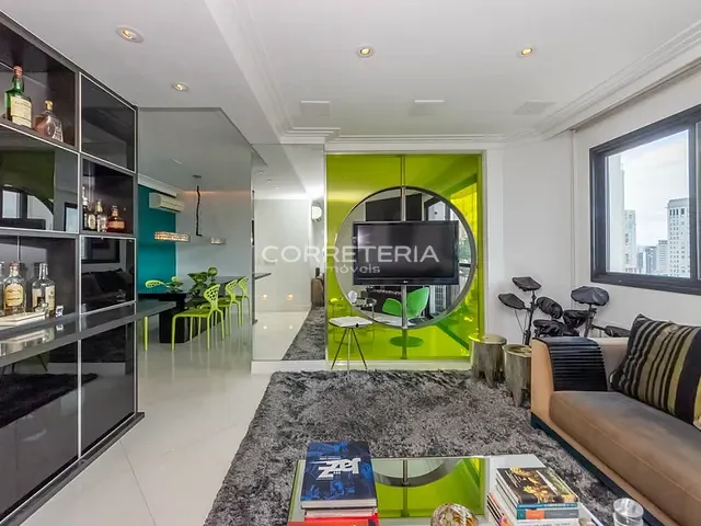 Apartamento 1 quarto e 3 banheiros, à venda, no bairro Moema em São Paulo