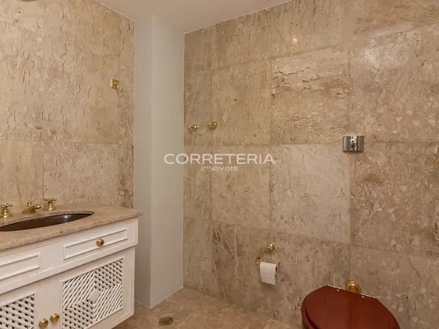 Cobertura / Penthouse 4 quartos e 5 banheiros, à venda, no bairro Santo Amaro em São Paulo