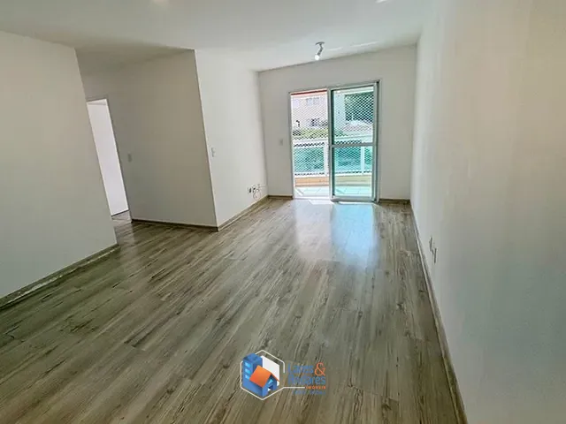 Apartamento 3 quartos e 3 banheiros, à venda, no bairro Vila Romana em São Paulo