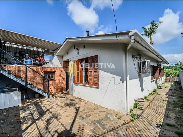 Casa 3 quartos e 1 banheiro, à venda, no bairro Santa Tereza em Porto Alegre